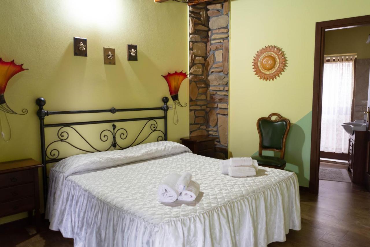 B&B Il Giardino Арбус Екстериор снимка